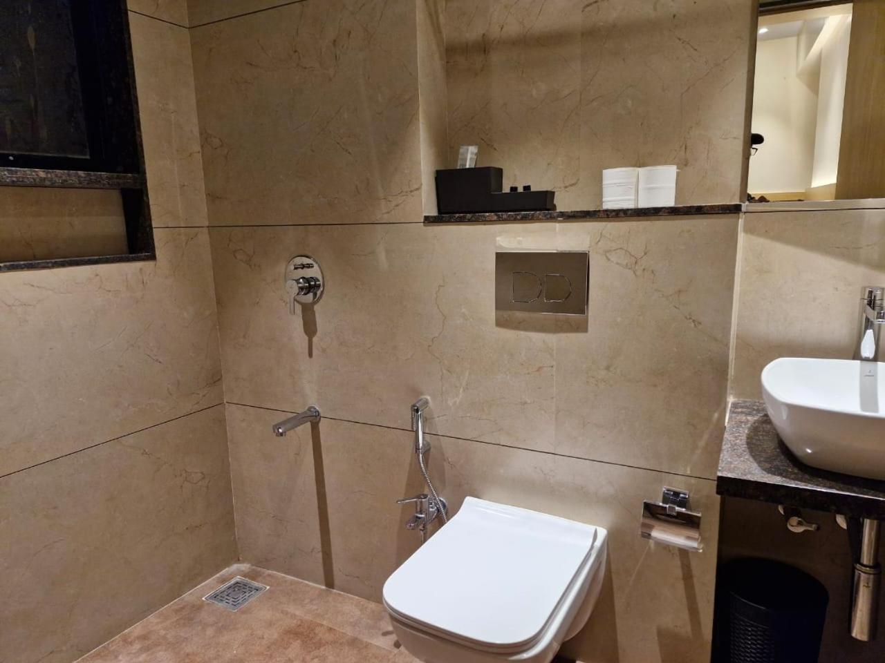 Avenue 10 Boutique Hotel Pune Ngoại thất bức ảnh
